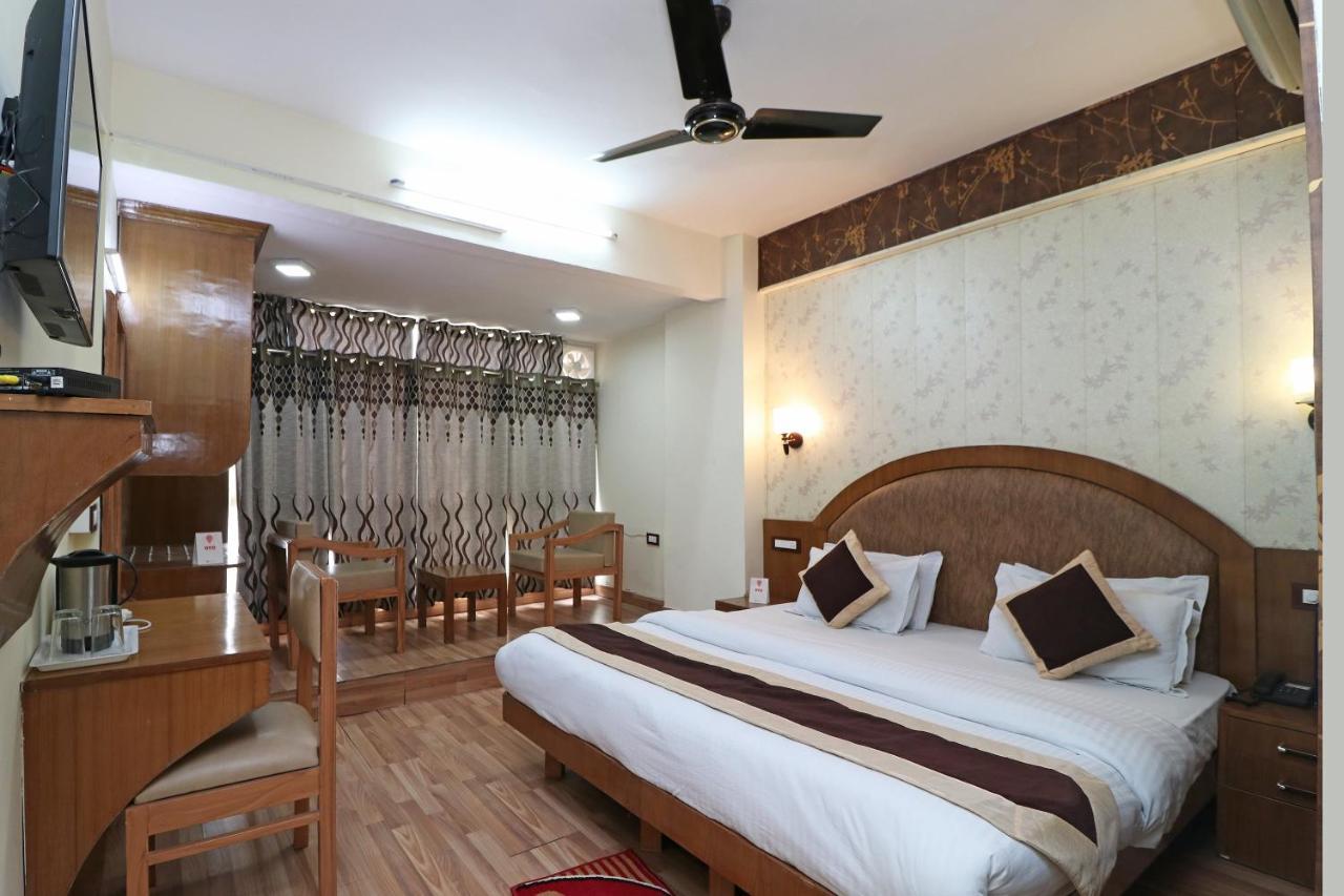 Oyo 1822 Hotel Ambassador Dehradun Luaran gambar